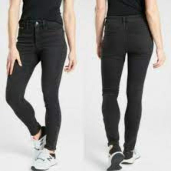 Athleta Denim - Athleta Black High Rise Skinny Sculptek Jeans w Ankle Zippers Size 8